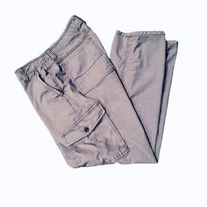 The North Face Grey Hiking Cargo Pants - Size 34 short